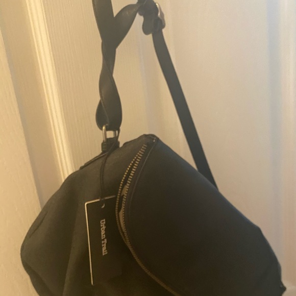 Louis Vuitton oversized scurf - Picture 2 of 3